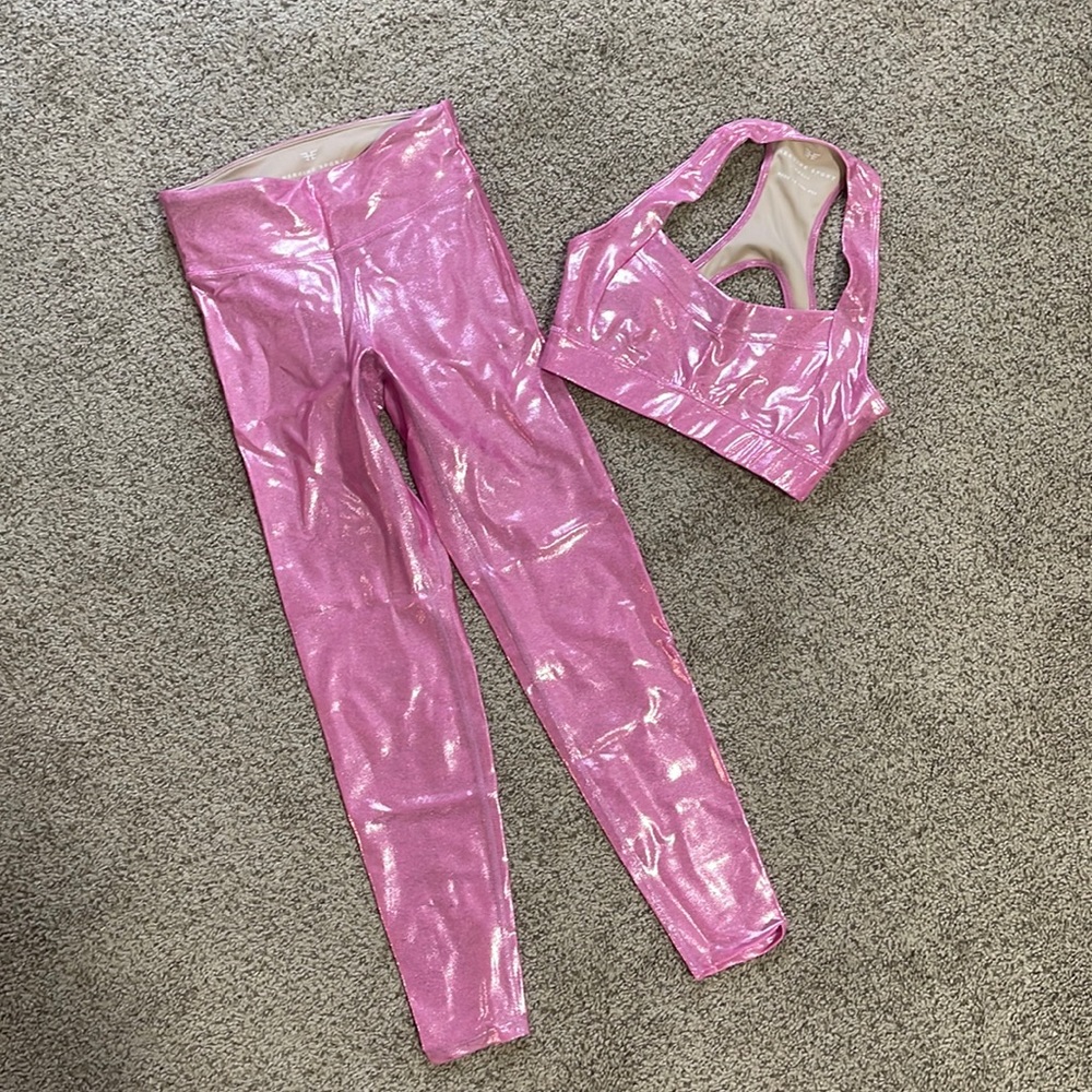 Heroine Sport workout set! Size small!
